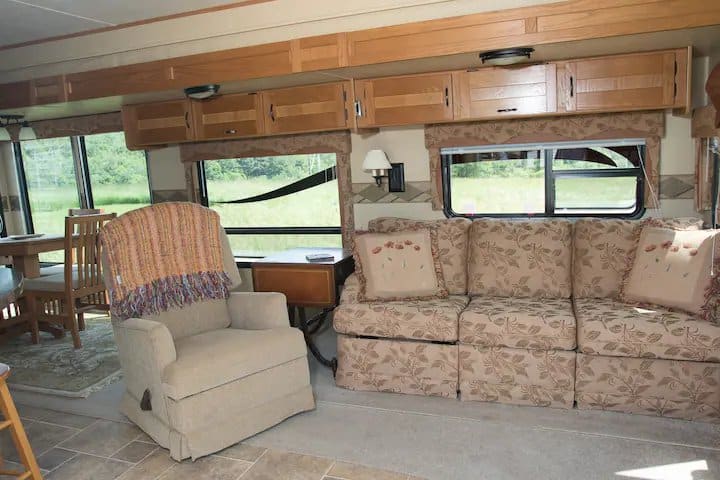 194a0c0c-49e7-4c48-83cd-1b51eb5c4613