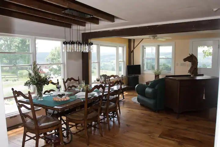 95cb53c0-928b-4ea9-ba75-99a861bed94f