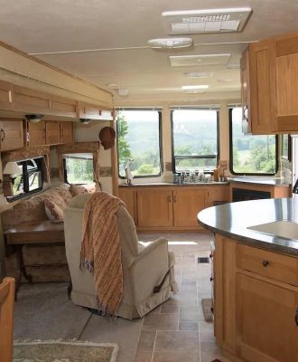 III Mills Farm Luxury 39' Camper